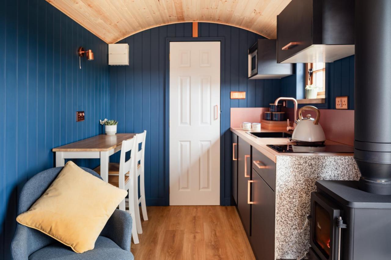 Highland Shepherd Huts Нети Бридж Екстериор снимка